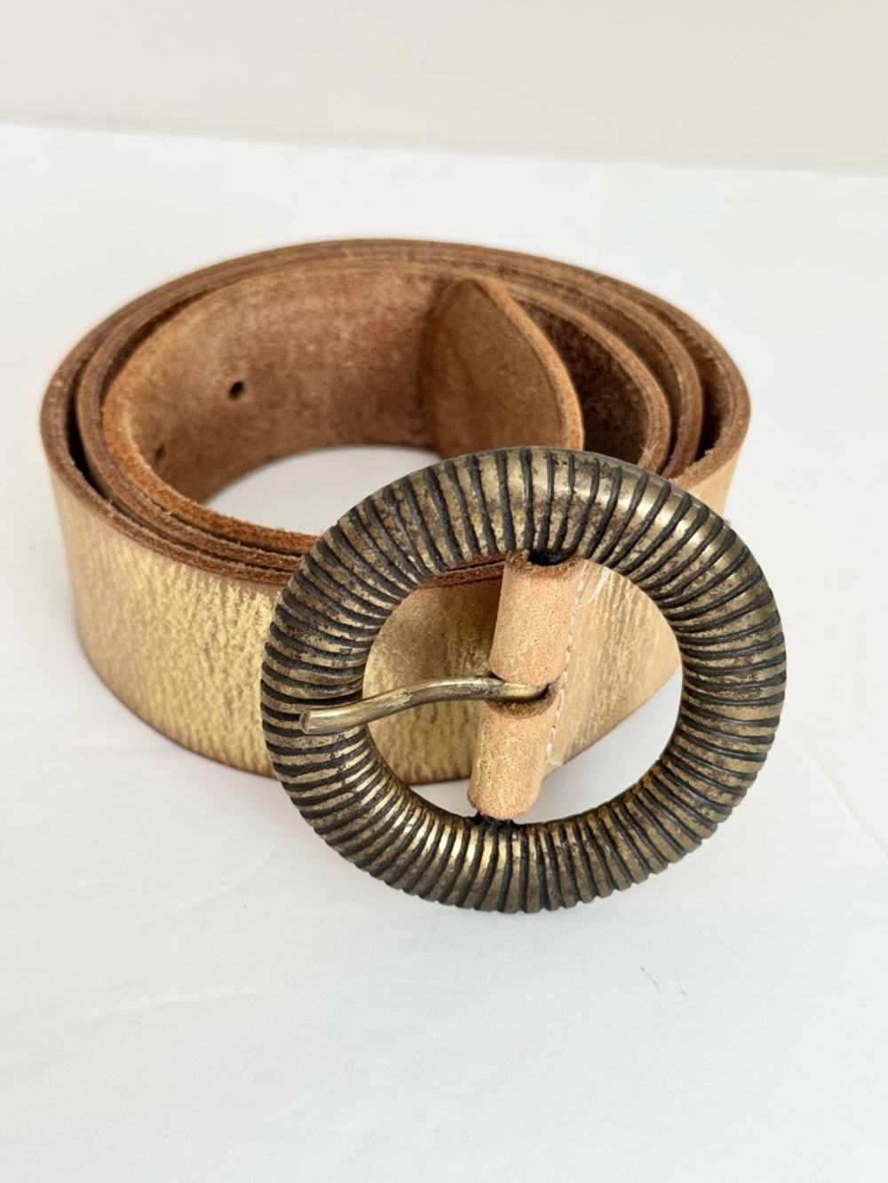 Y2K Jessica Simpson Gold Metallic Genuine Leather Belt Round Statement Buckle M - Picture 2 of 12